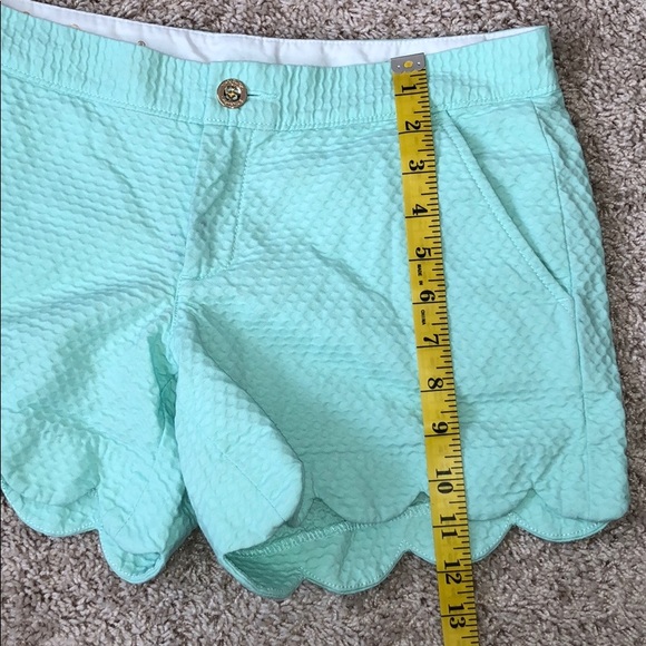 Lilly Pulitzer The Buttercup Short - Picture 4 of 7